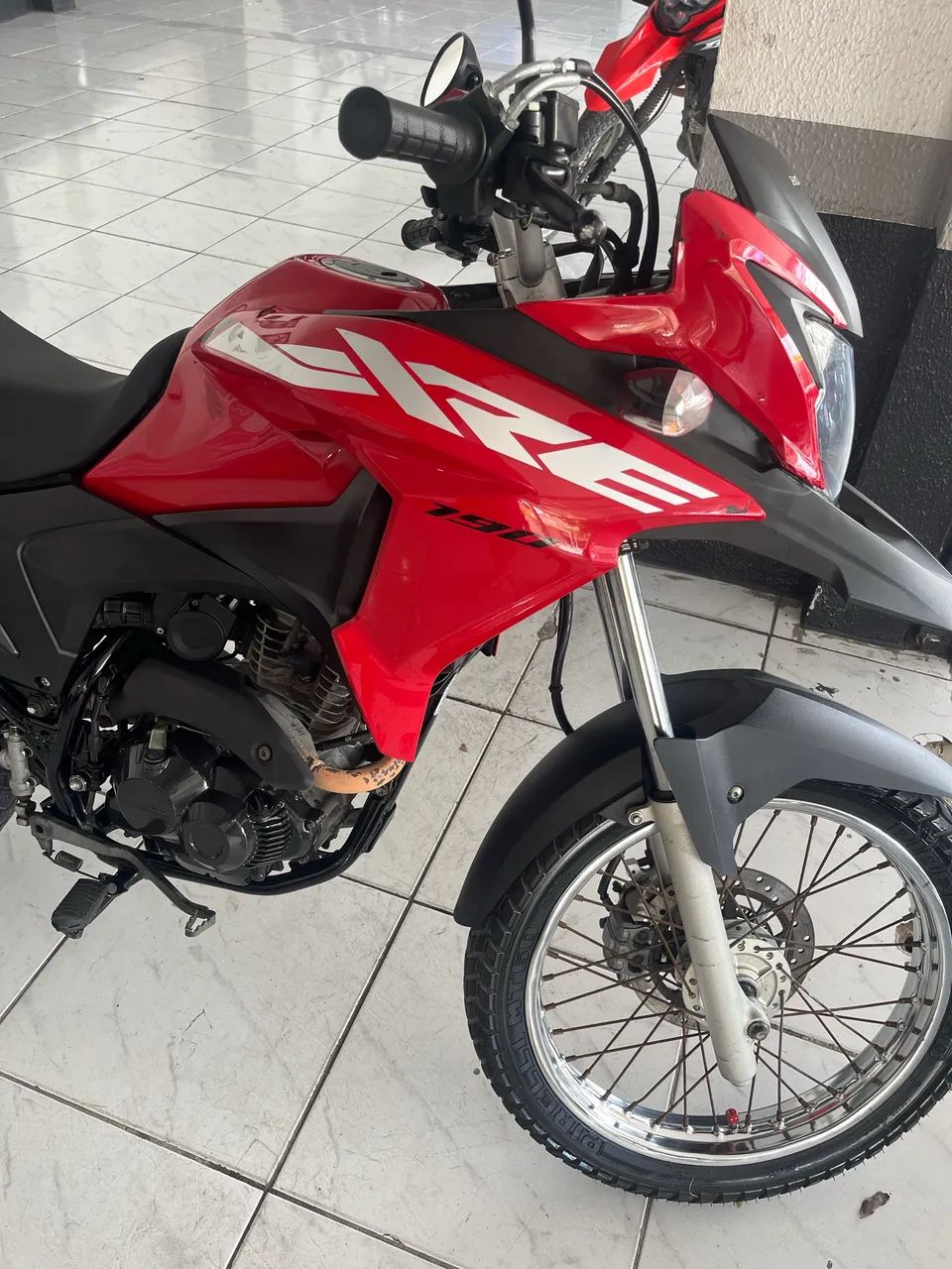 vendo xre  2024.  *  - Foto 5