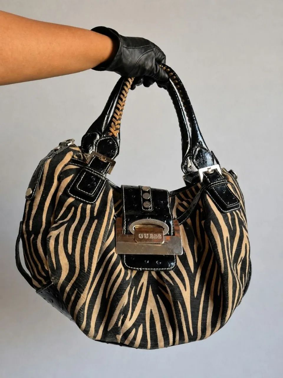 Bolsa guess original