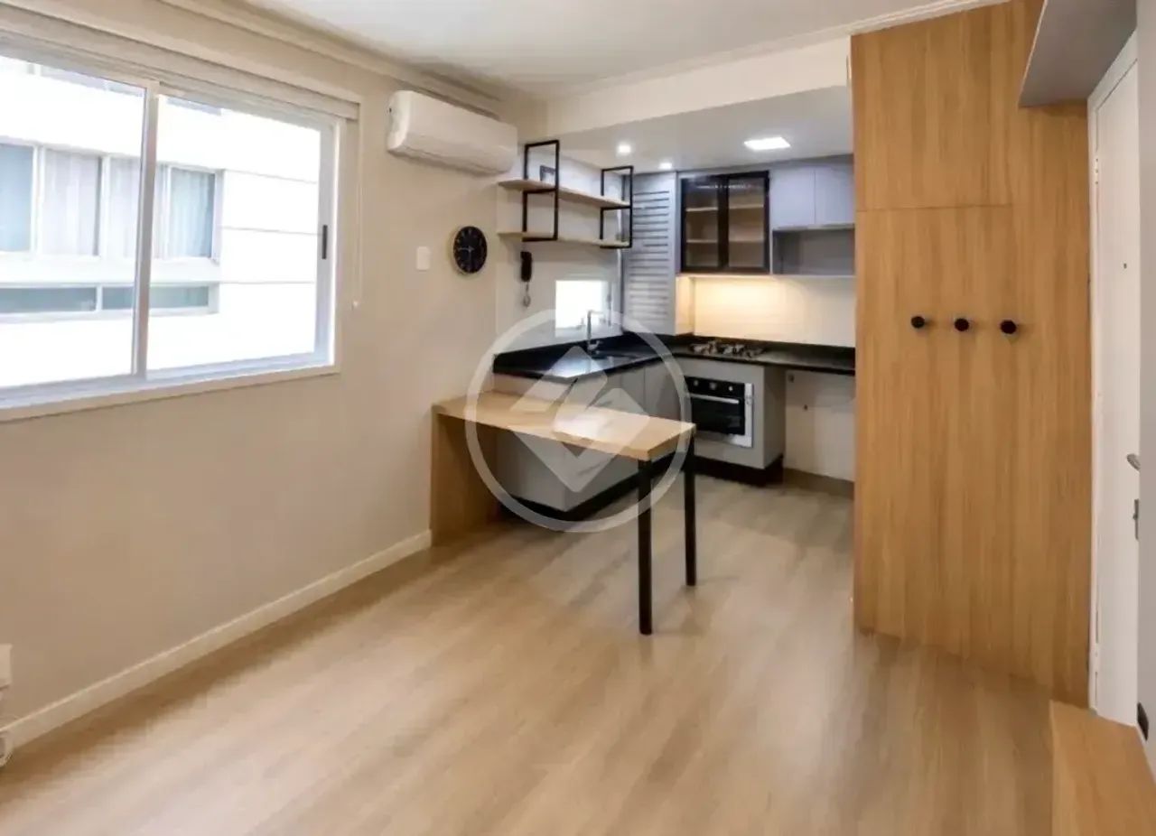 AK-apartamento 1 dormitório 1 vaga Centro - Florianópolis