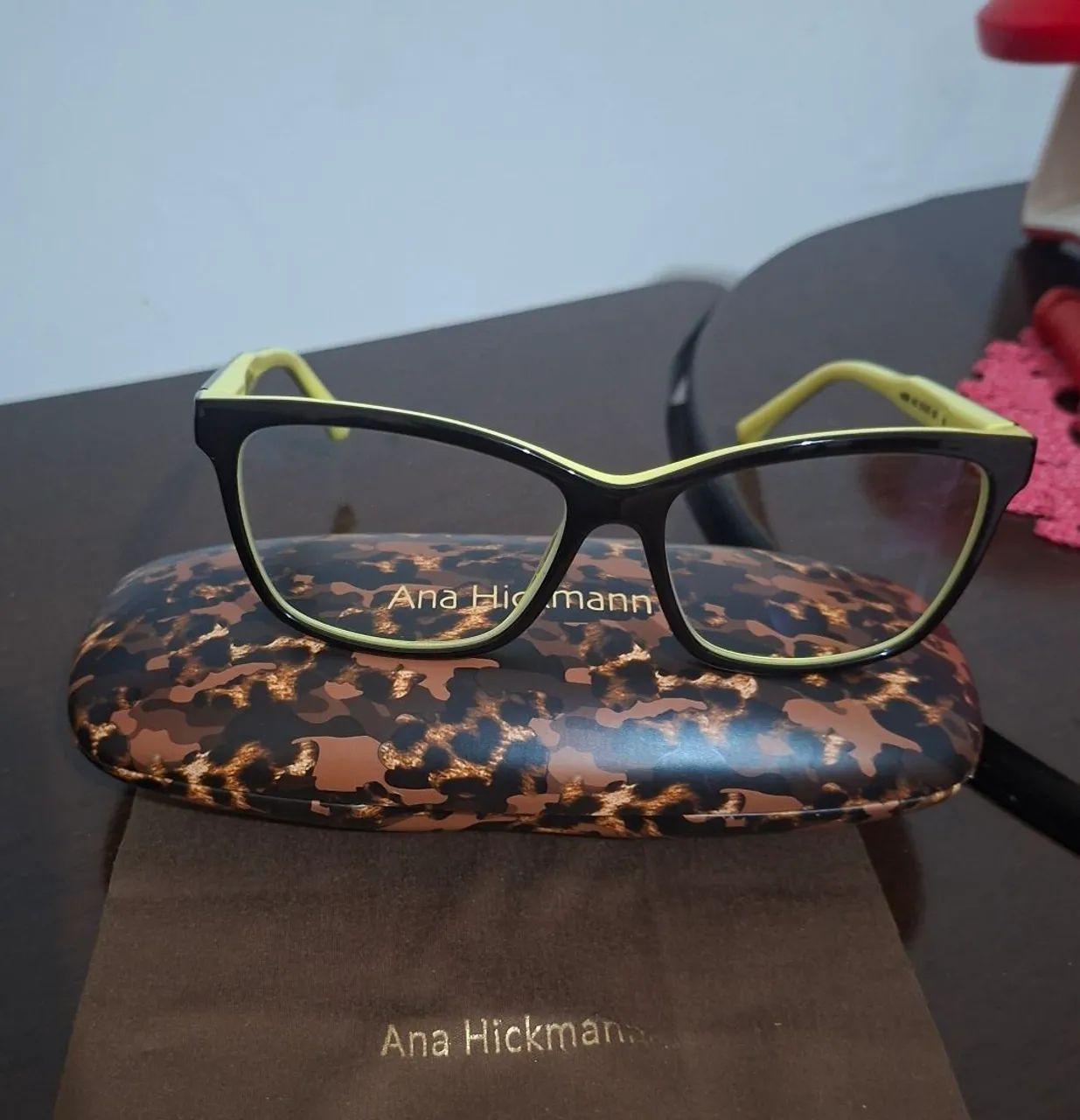 Oculos Ana Hickmann.