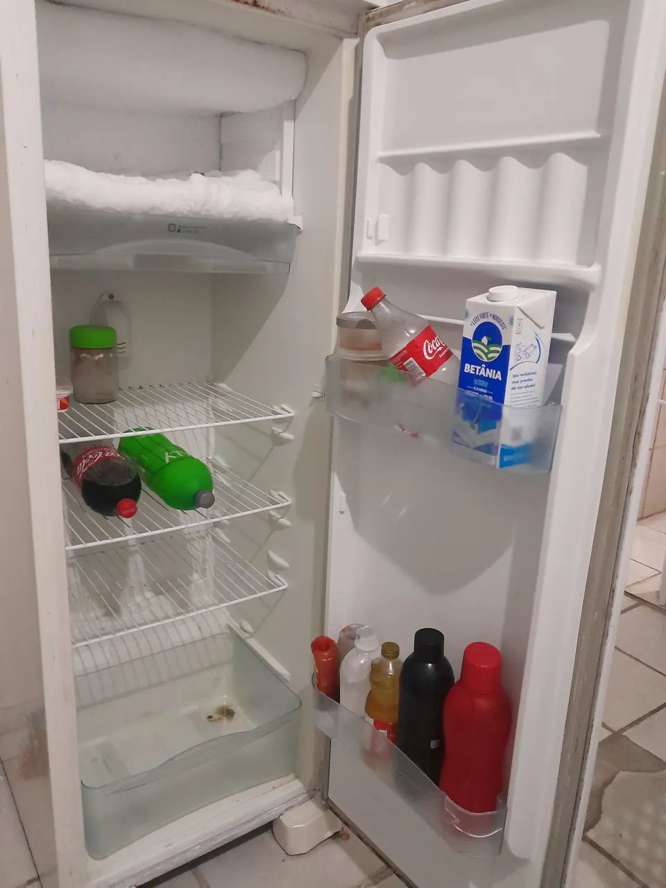 Geladeira esmaltec  - Foto 4