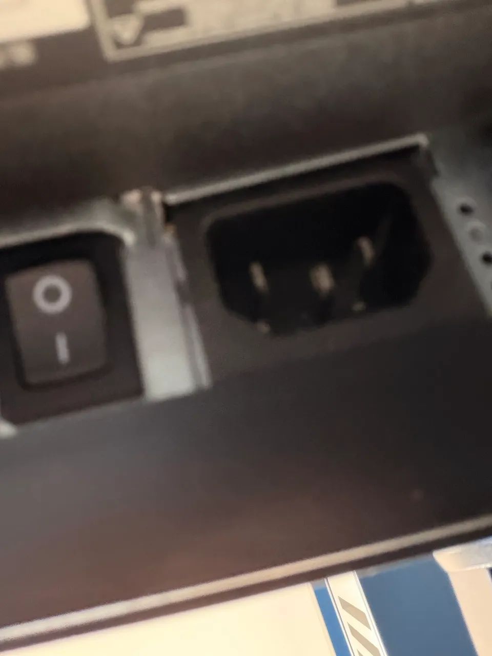 Monitor Acer 24? - Câmera integrada - Foto 5