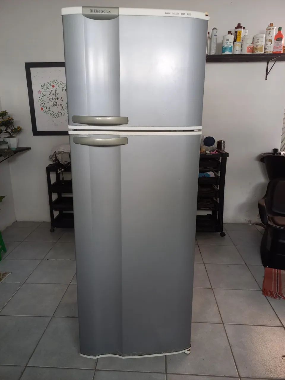 Geladeira a venda
