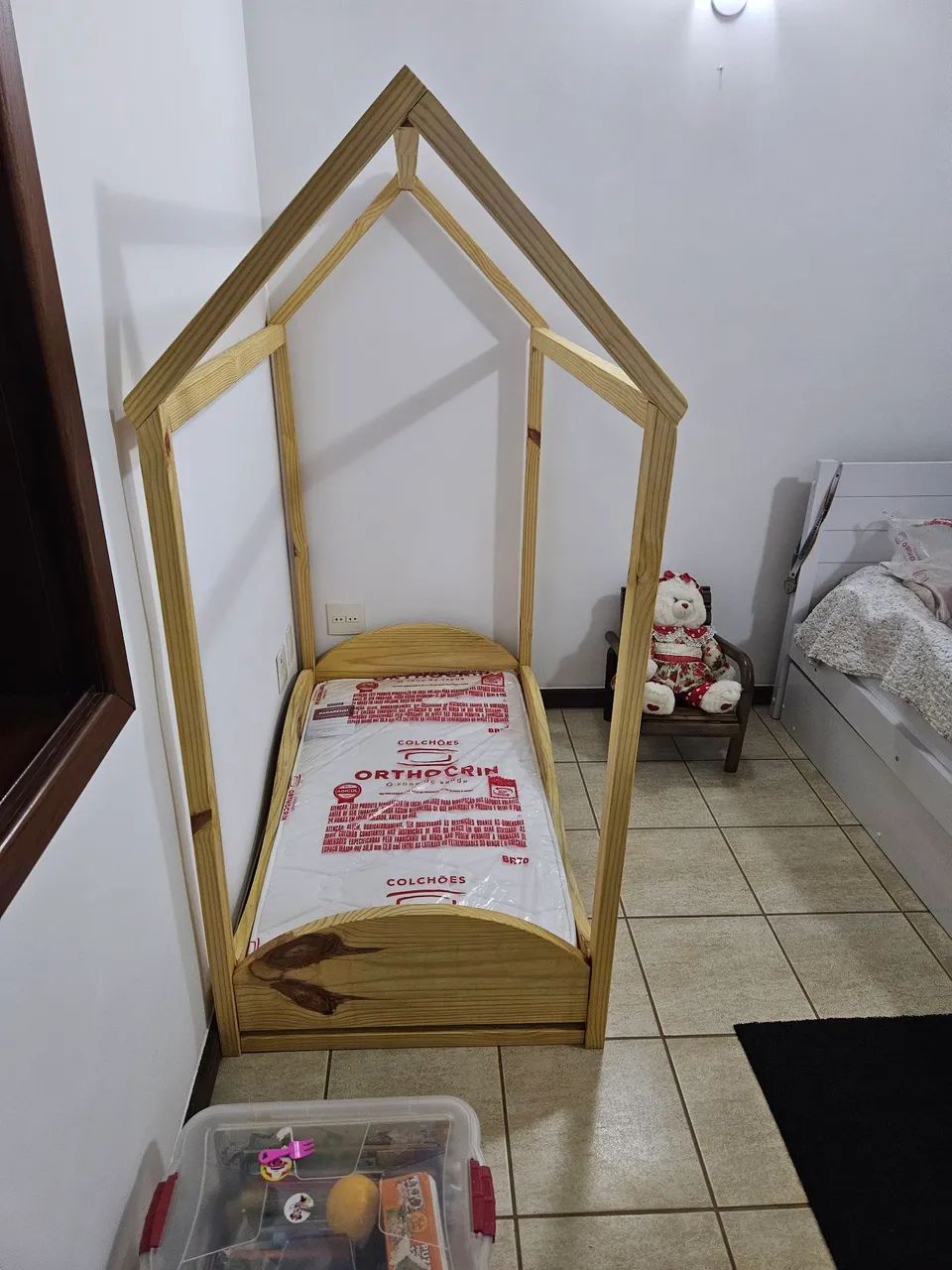 Cama montessoriana em pinus artesanal - Foto 3