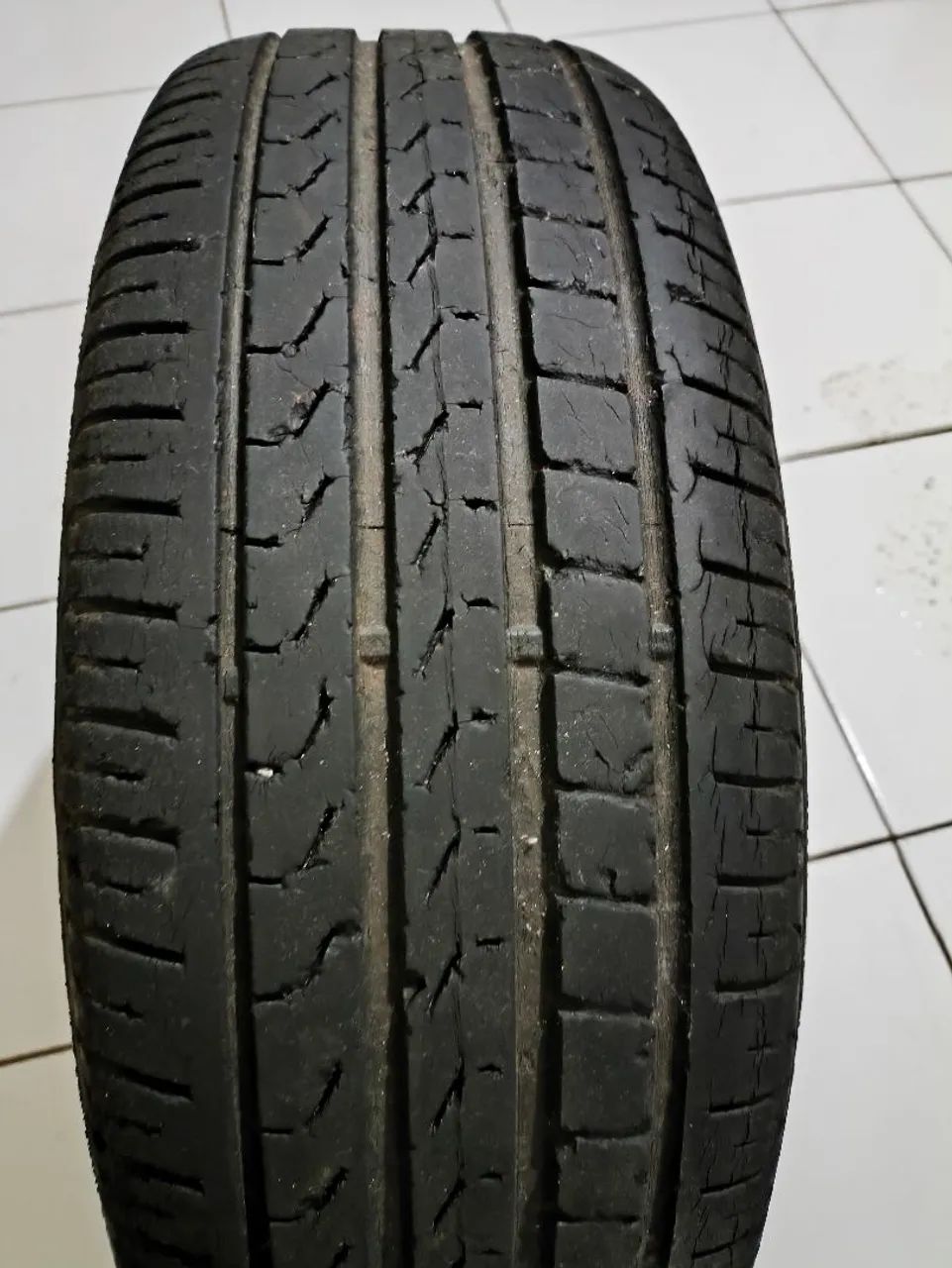 Roda e pneu aro 16 Pirelli  - Foto 5