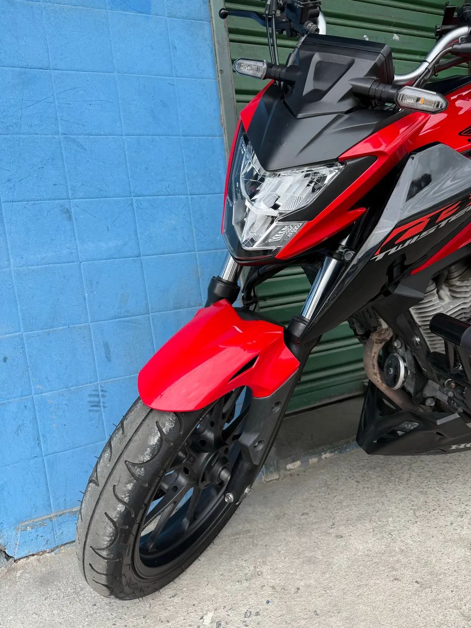 Cb300f em excelente estado  - Foto 2