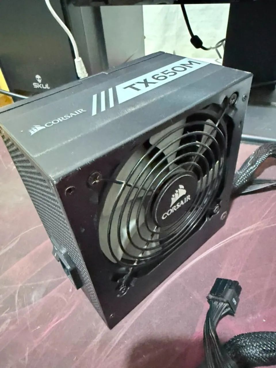 FONTE CORSAIR 650WT *DEFEITO - Foto 2