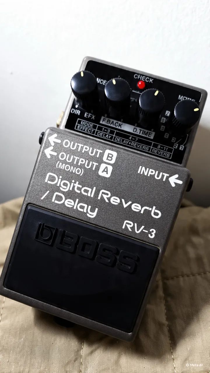 Pedal Digital Reverb/Delay Boss (RV-3)