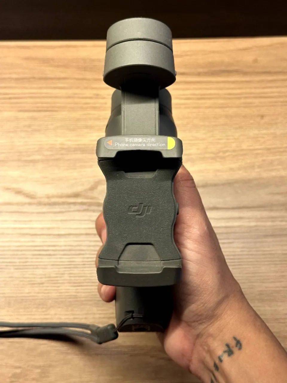 DJI Osmo Mobile 3 Combo com Tripé e Caixa, Pouquíssimo Uso - Foto 3