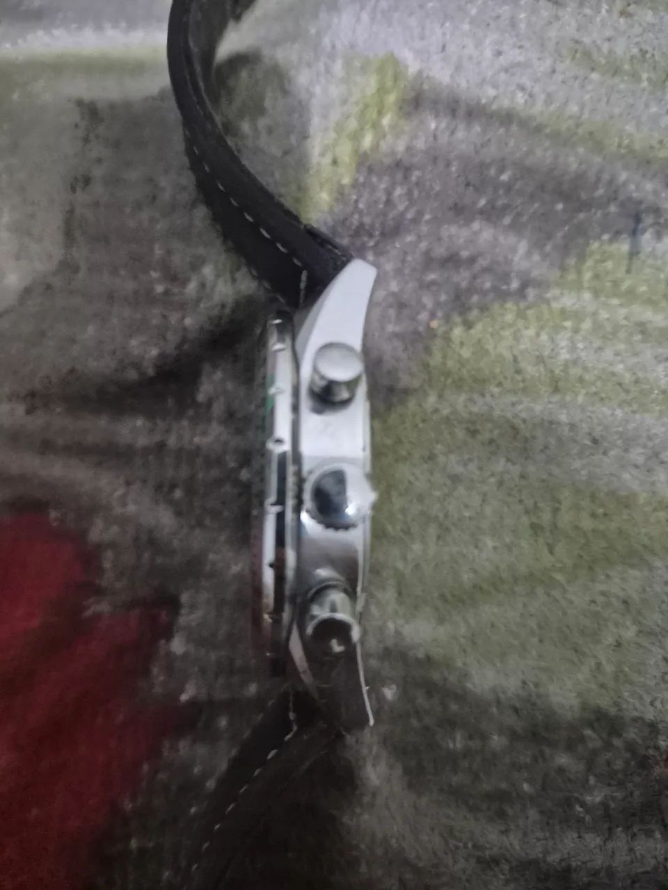 Relógio ugo boss pulseira de couro  - Foto 3