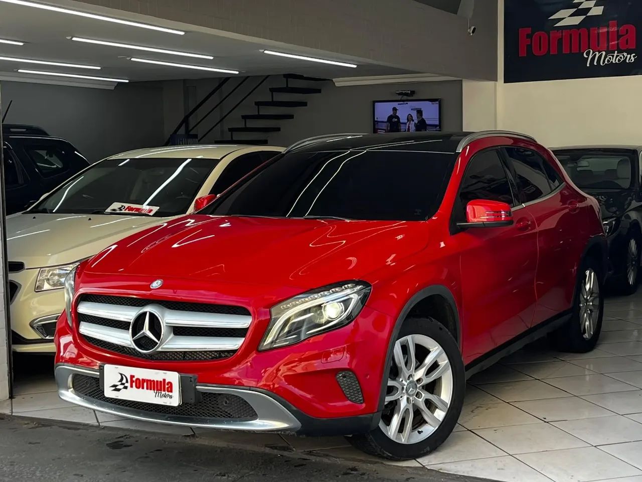 Mercedes-Benz GLA 200 Adv. 1.6/1.6 TB 16V Flex Aut. 2015