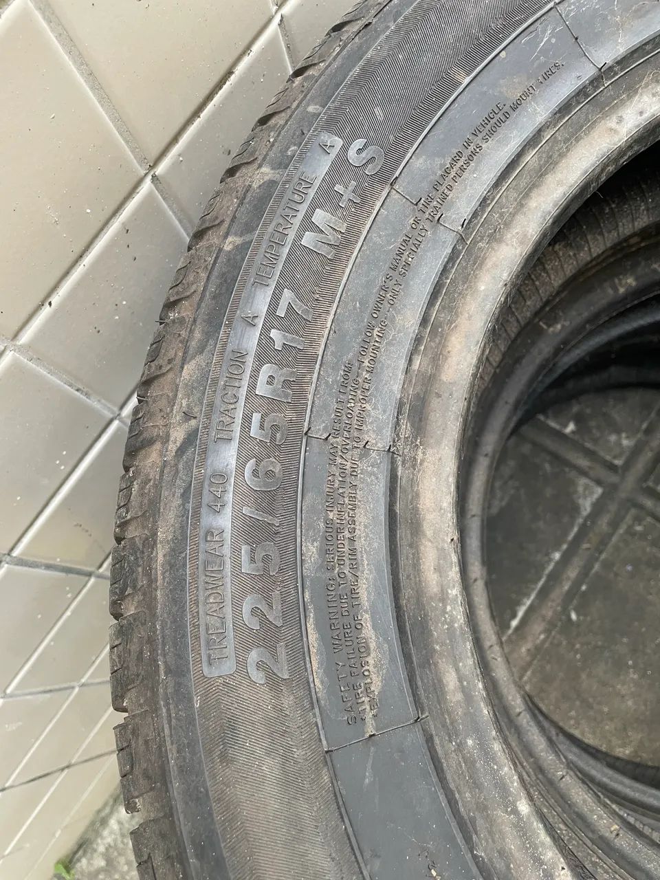 Pneu usado - Foto 4