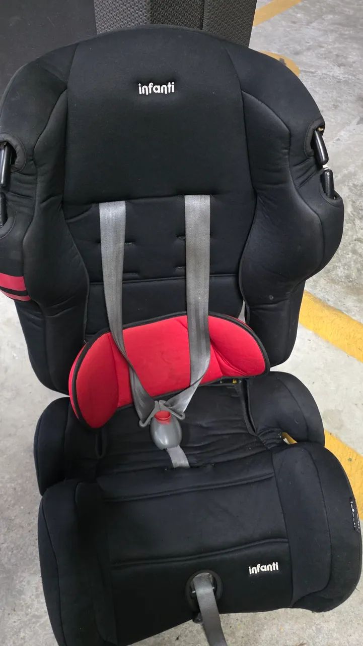 Cadeirinha tipo Bebê Conforto Veicular 