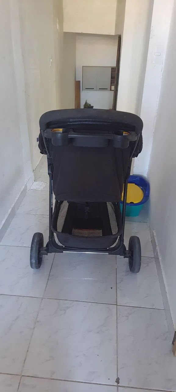 Carrinho + Bebê Conforto + Base para Carro Chicco - Completo - Foto 3