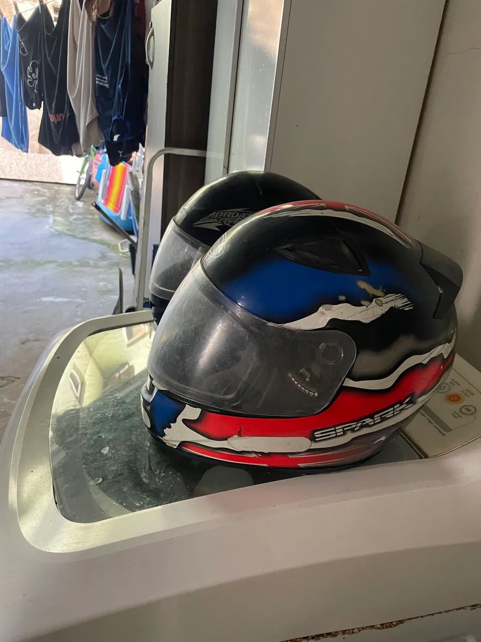Capacete barato