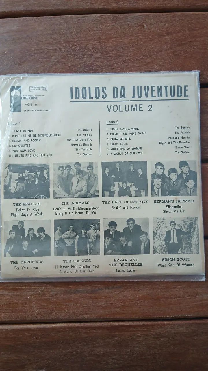 1 lp idolos da juventude 1965 usado  - Foto 2