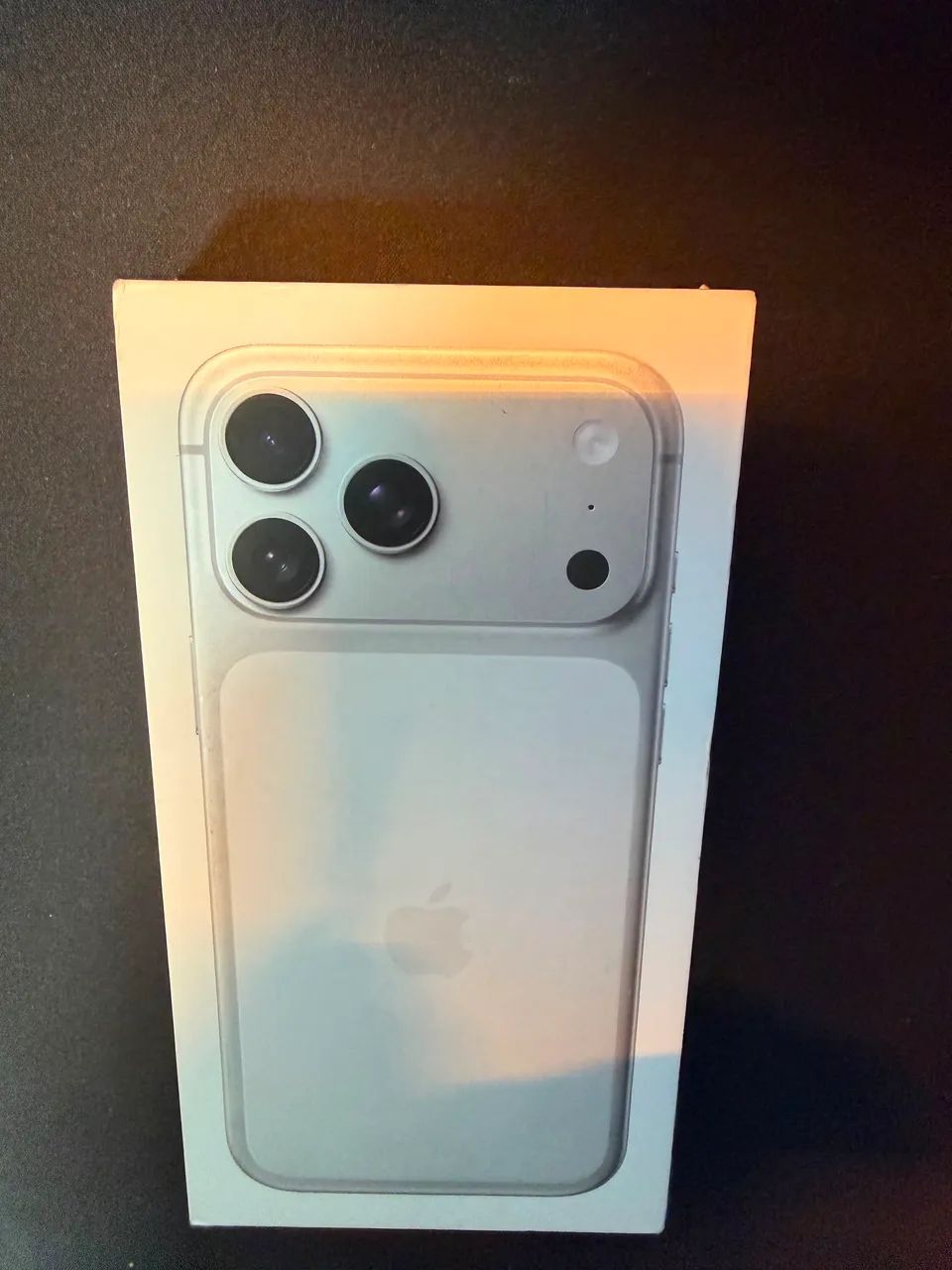 iPhone 17 pro max Silver lacrado 