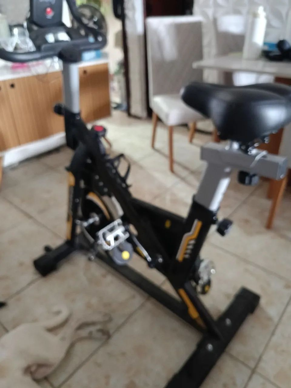 Vendo bicicleta ergométrica - Foto 3