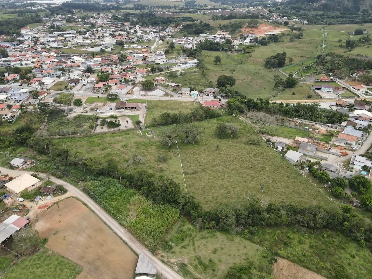 Terreno de 25mil m² Gov. Celso Ramos - Foto 5
