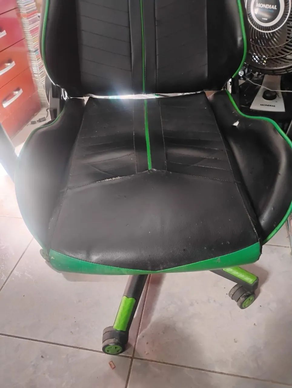 cadeira gamer usada e no estado !!! - Foto 2