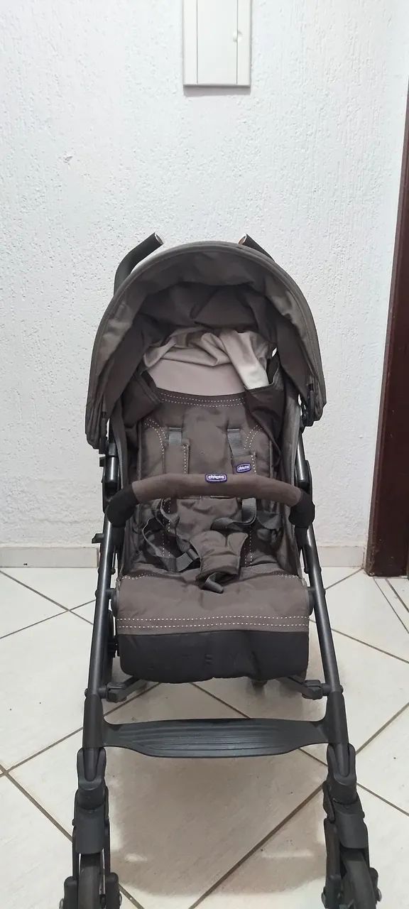 Carrinho De Bebê Chicco Liteway - Muito Conservado (Tipo Guarda-chuva) - Foto 2