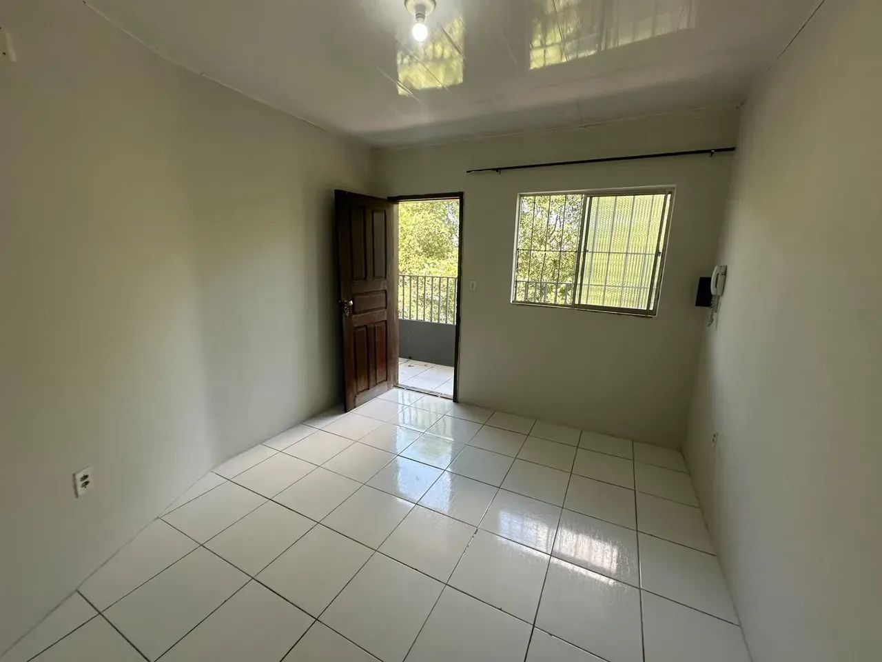 ALUGO APARTAMENTO COM UM QUARTO! - Foto 4