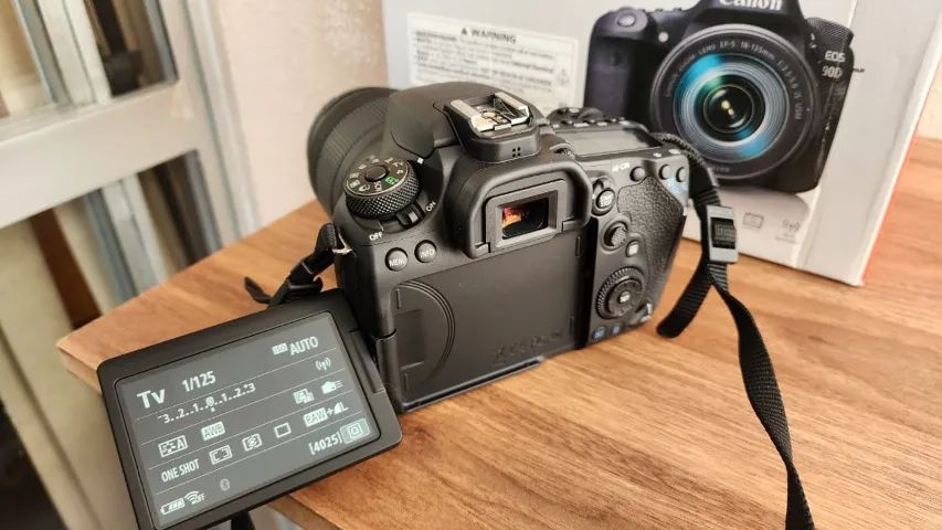 Camera Canon EOS90D NOVA, SÓ 750 CLICKS, NA CAIXA!!! - Foto 2
