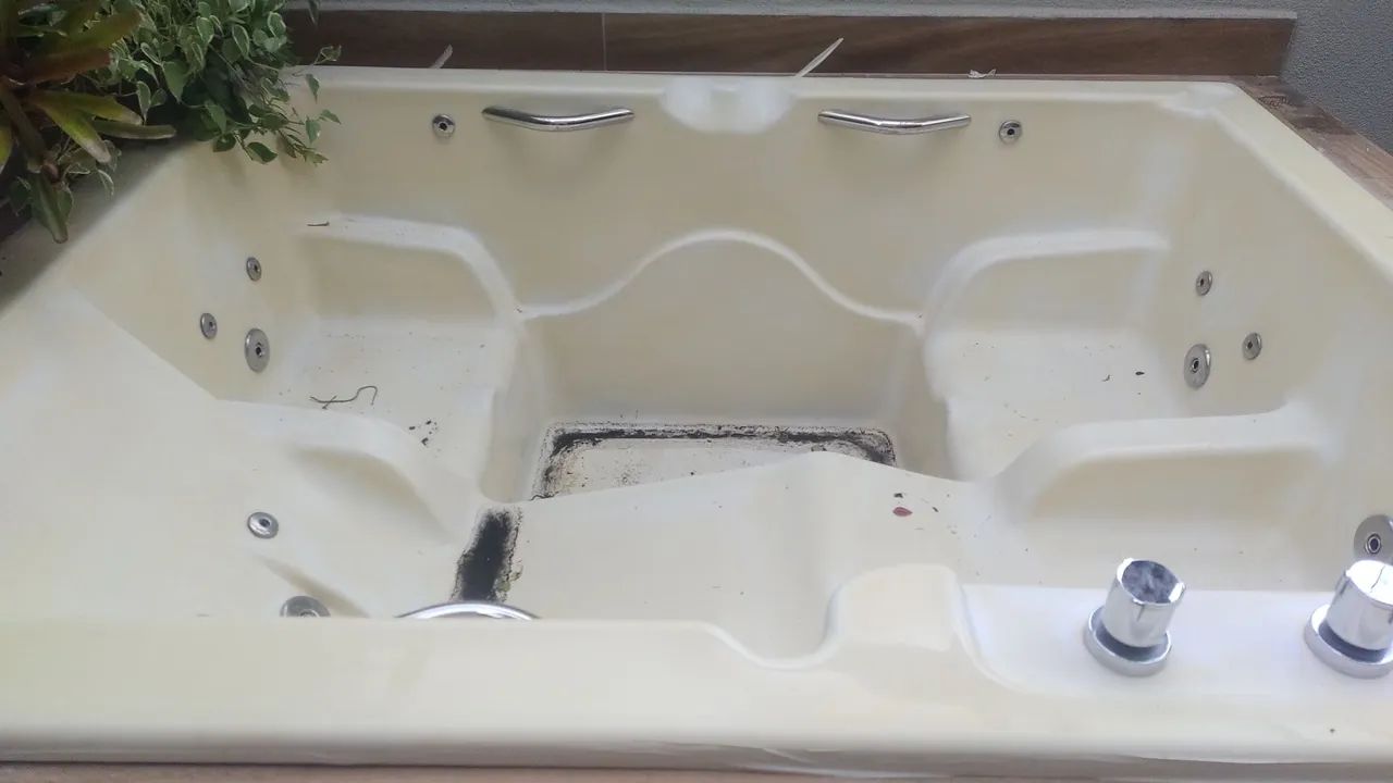 Pintura de banheiras e SPA de hidromassagem 