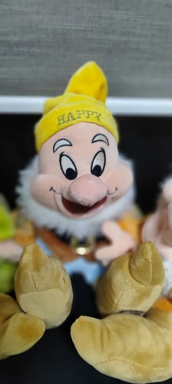 Coleção Disney Pelucia os 7 anões  - Foto 2
