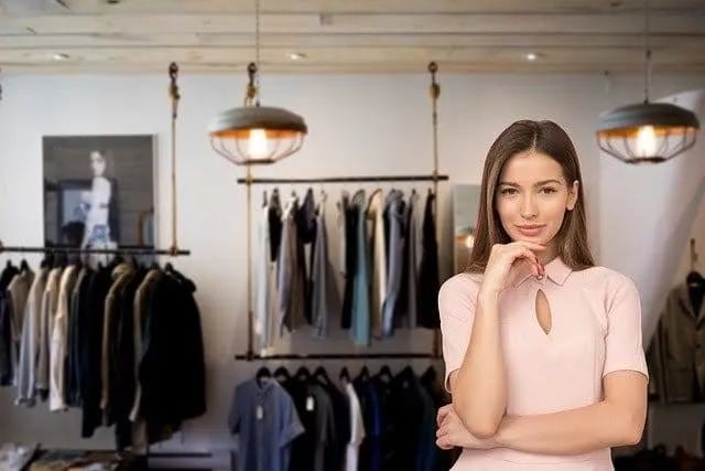 VENDEDOR DE LOJA DE ROUPA COM EXPERIENCIA