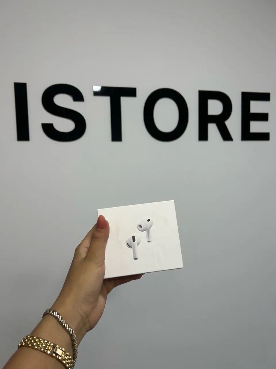 AirPods Pro 3 | Lacrado.