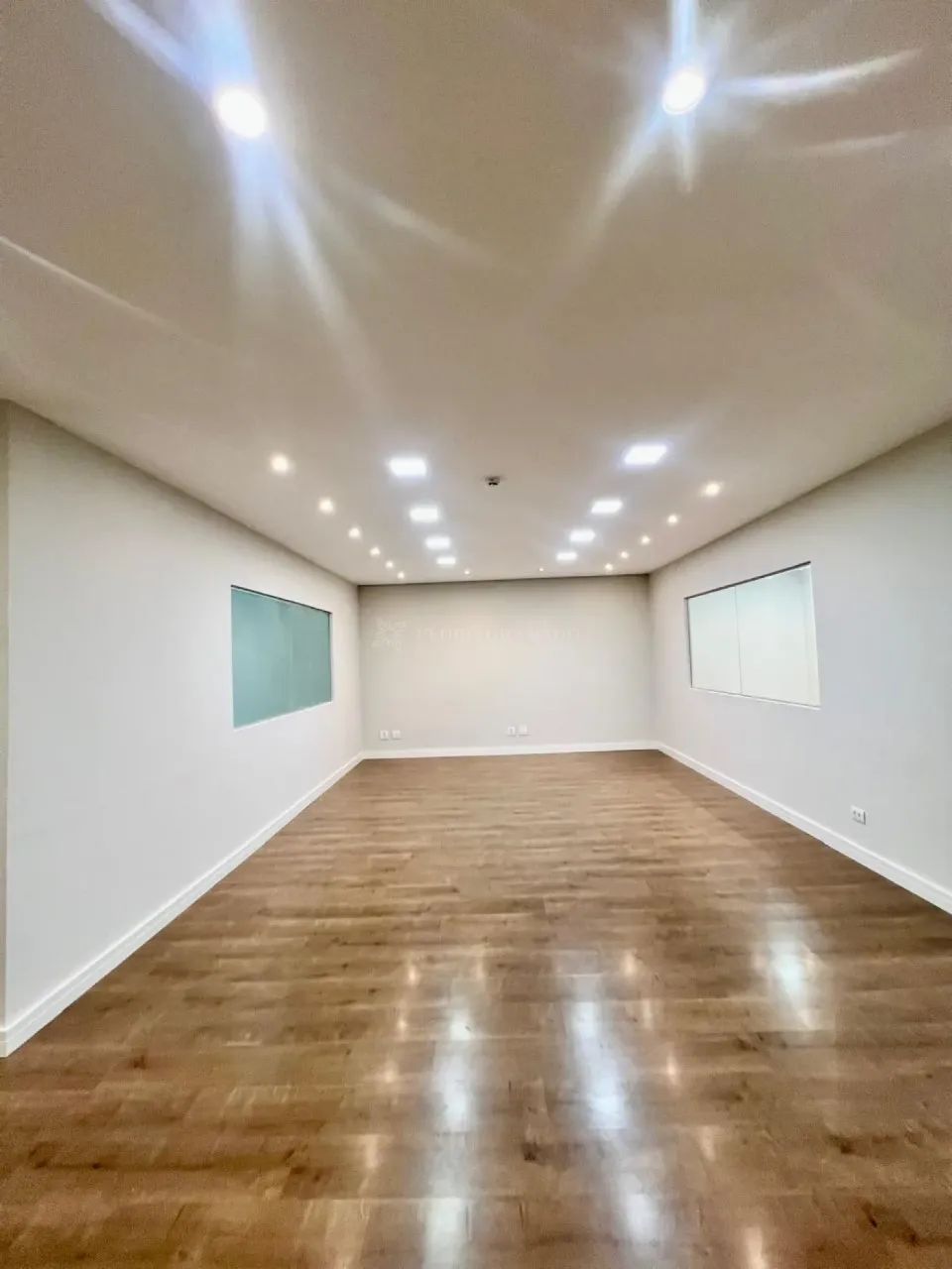 Excelente Sala Comercial - Foto 2