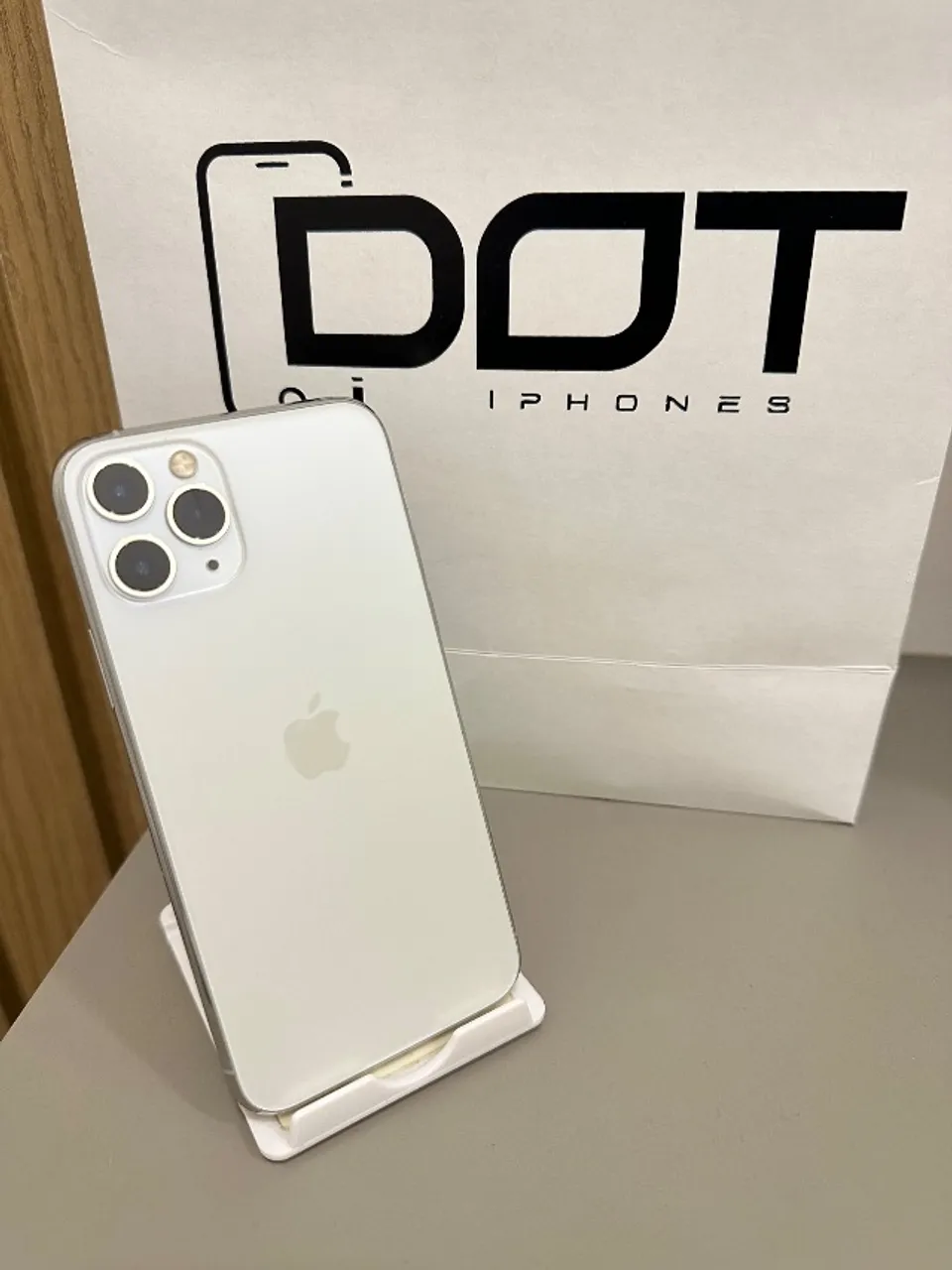 iPhone 11 Bateria 100% - Celulares e Smartphones - Sítio Cercado