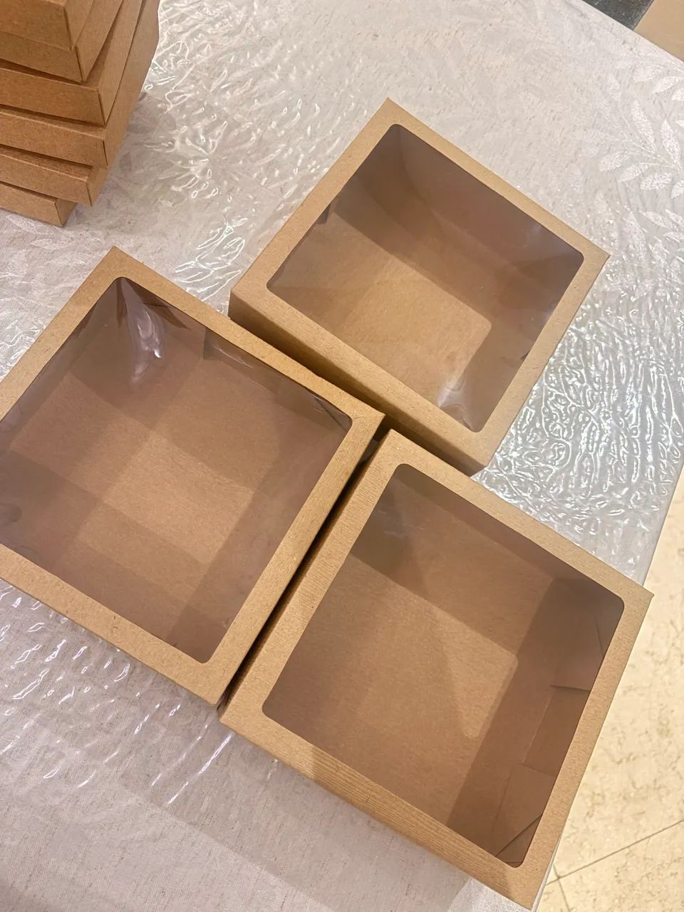 Caixas Kraft para Cupcake com Visor 