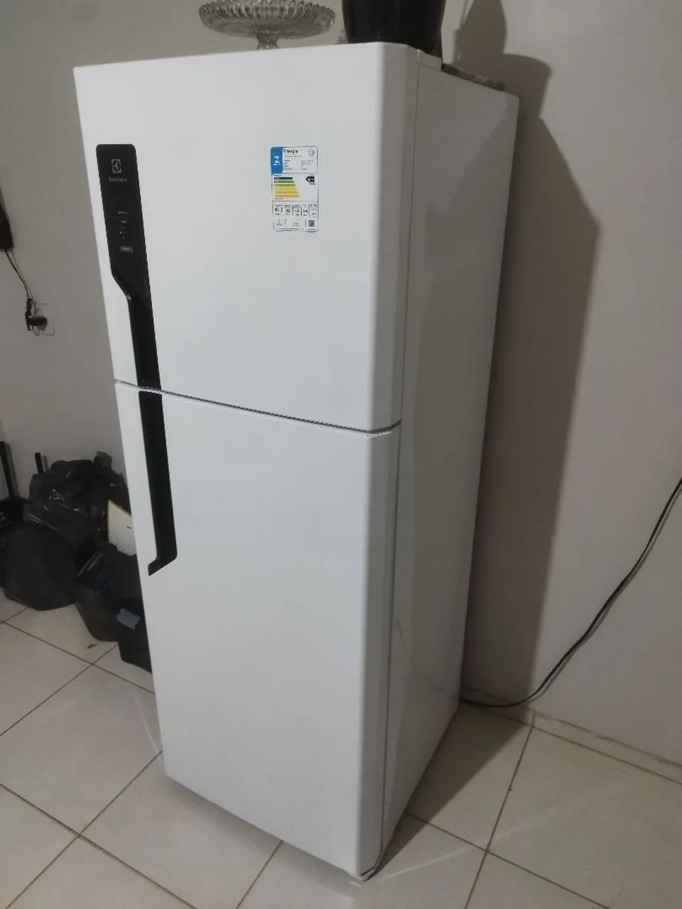 VENDO GELADEIRA ELETROLUX 