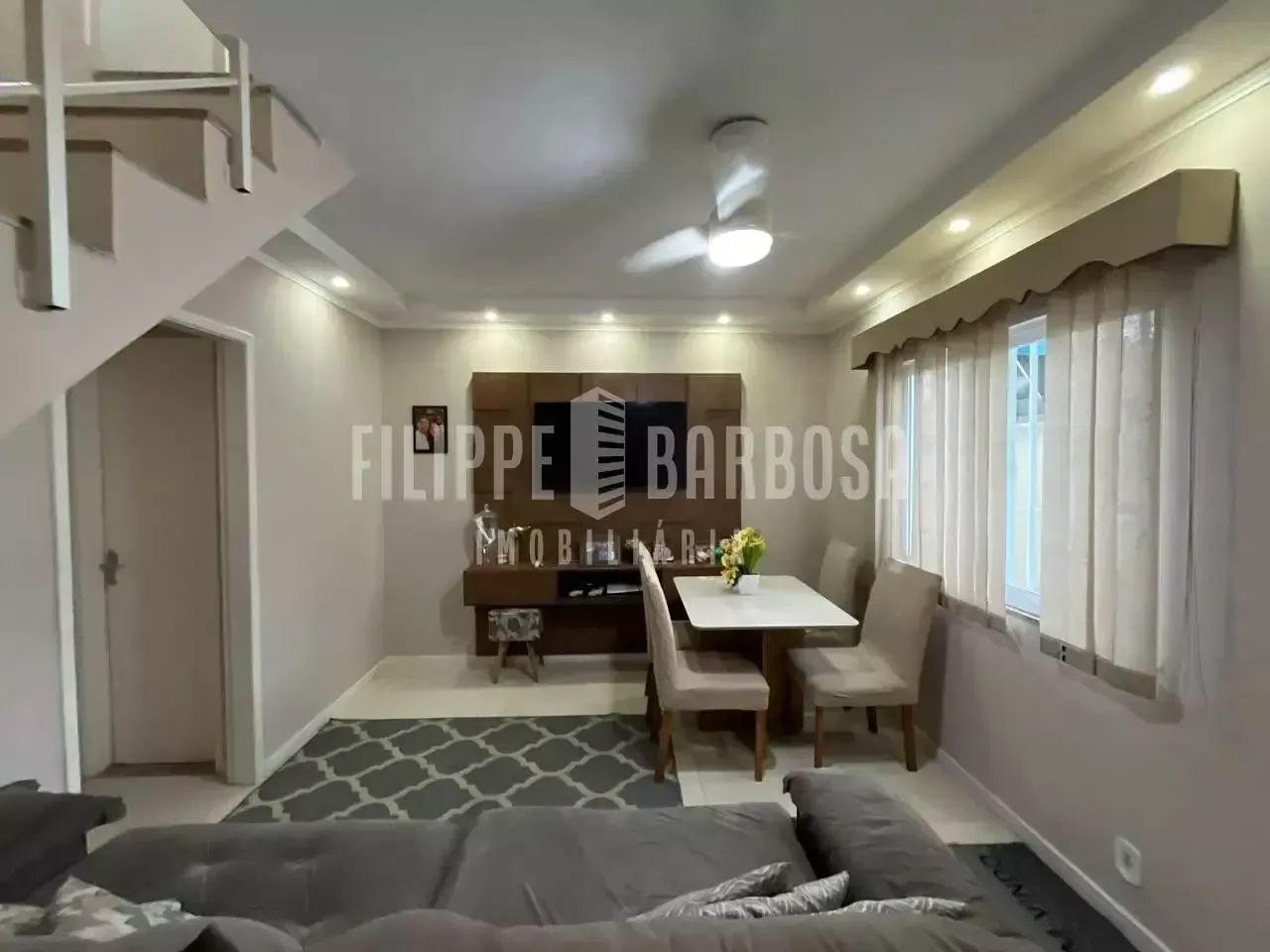 CASA DUPLEX EM CONDOMÍNIO - 2 QUARTOS C/ 1 SUÍTE - VAGA - Foto 2