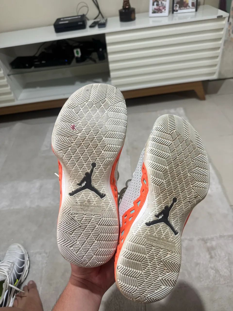 Jordan jumpman diamond tamanho 40