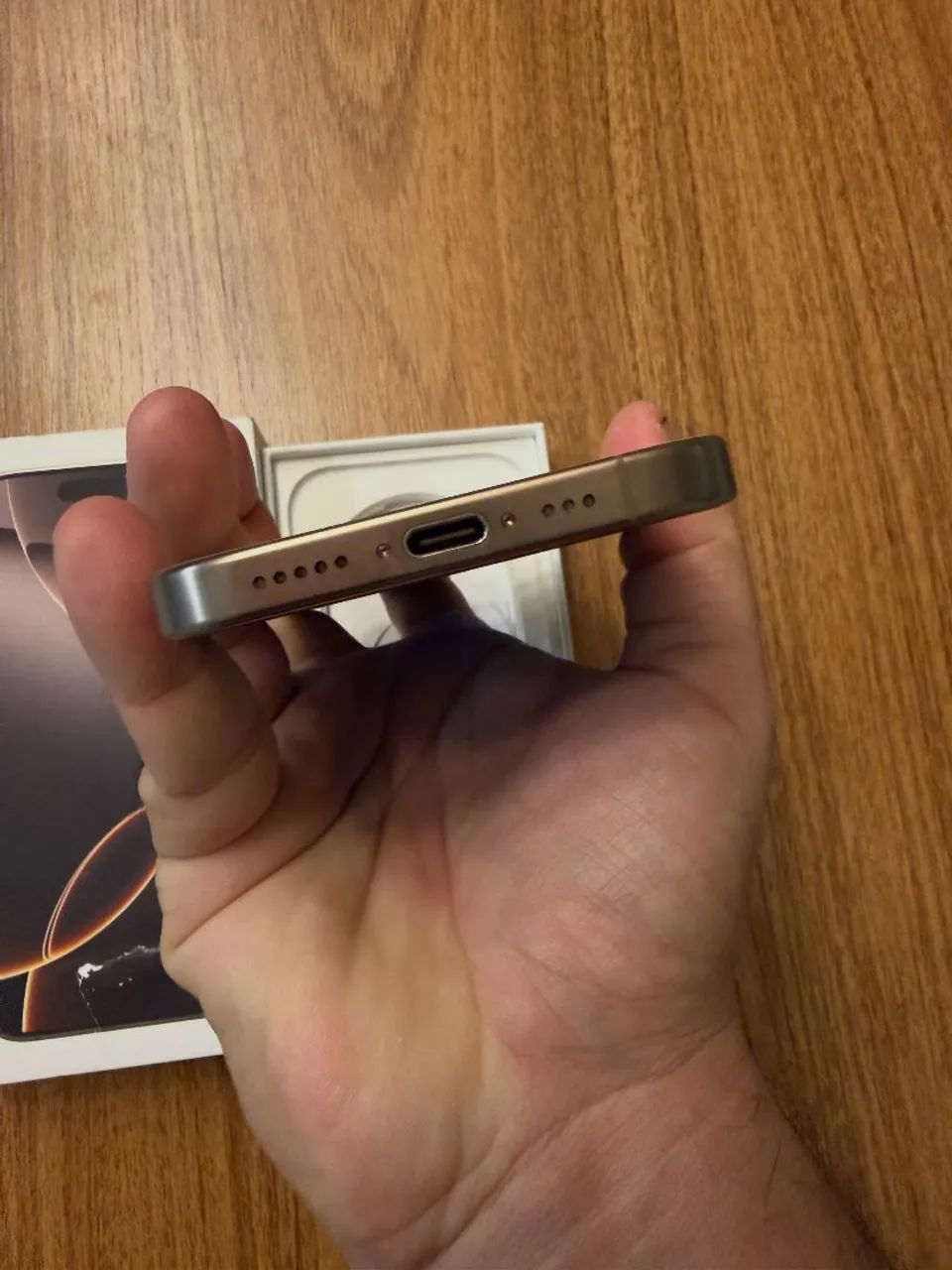 iPhone 16 pro max 256 - Foto 3