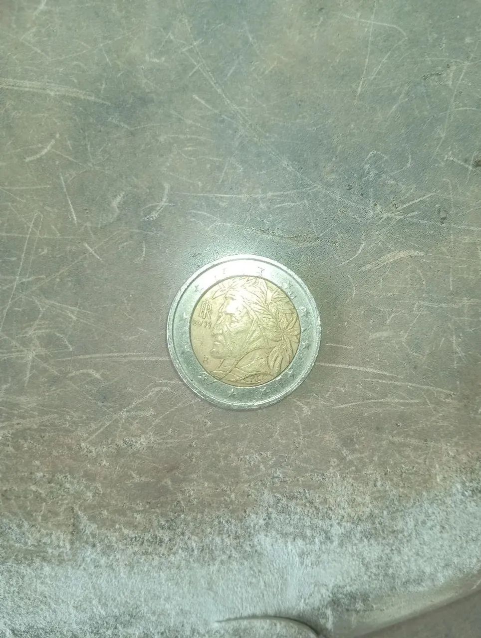Vende se moeda antiga 