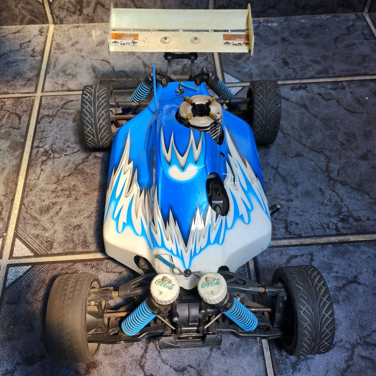 Automodelo combustão nitro 1/8 Buggy 