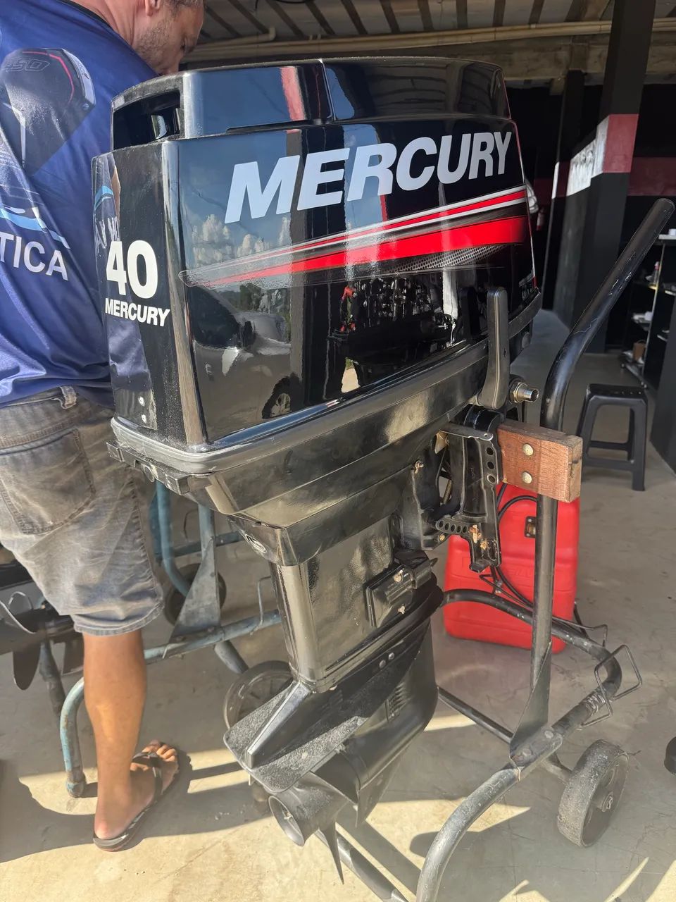 Motor de popa 40 HP