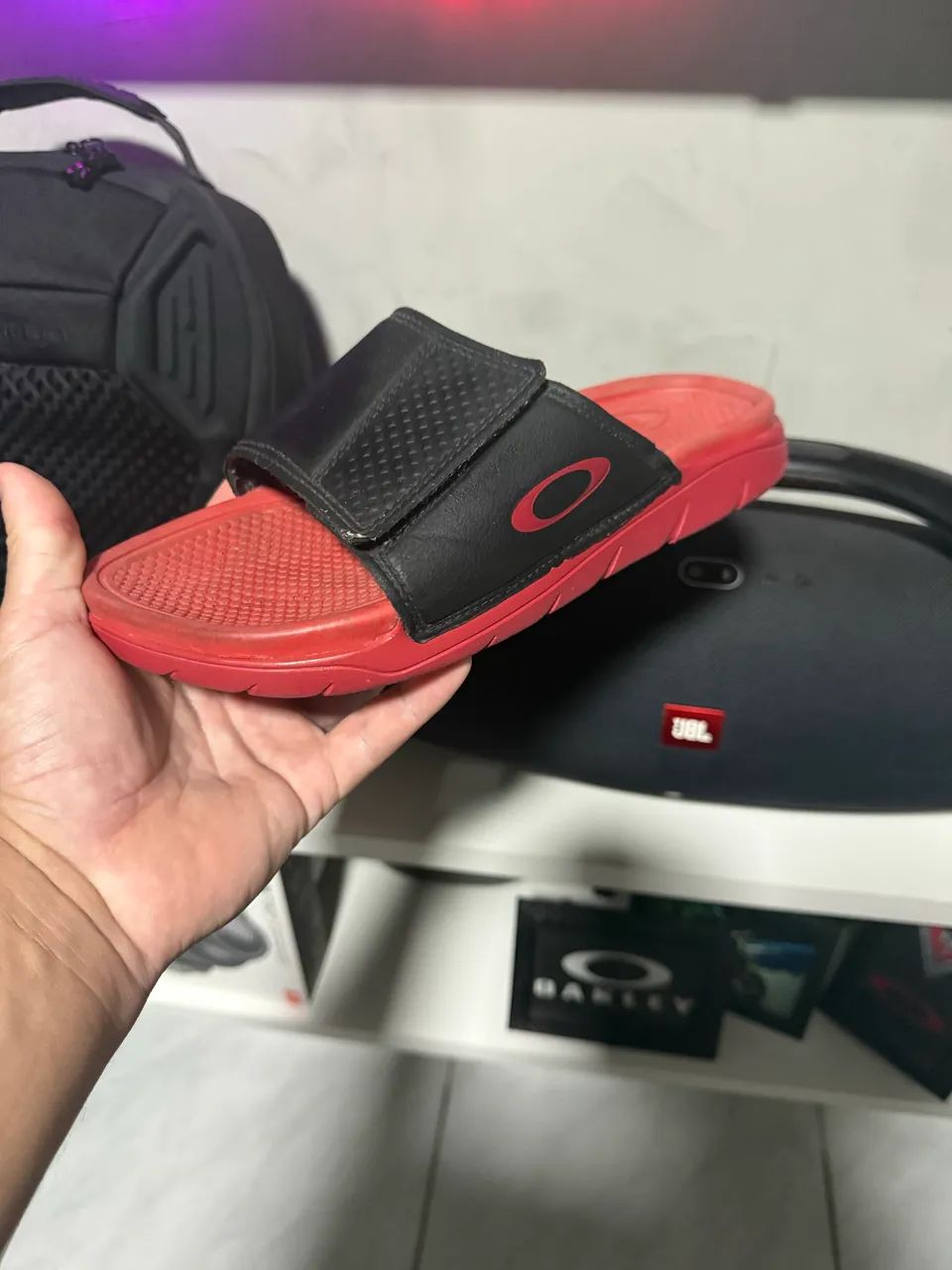 Chinelo Oakley vermelho  - Foto 3