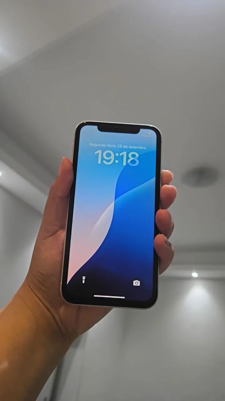 iPhone XR 64 GB