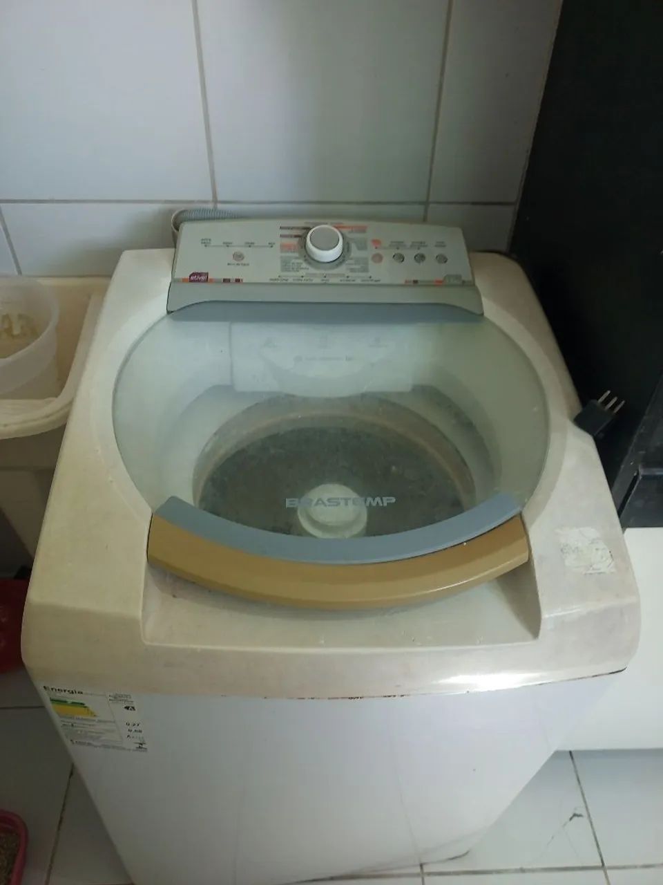 Máquina de lavar roupa - Marca: Brastemp ( com defeito) 