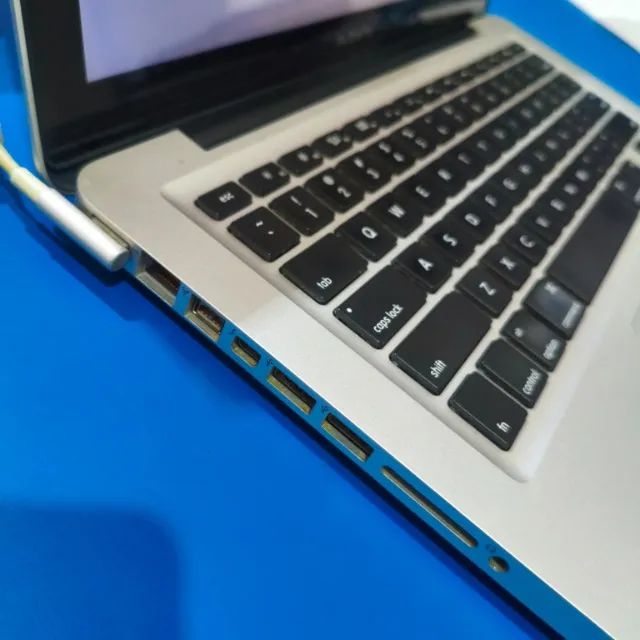 MacBook Pro 13" i7 - 8GB RAM - 870GB Total - Bateria Nova - IMPECÁVEL - Foto 2