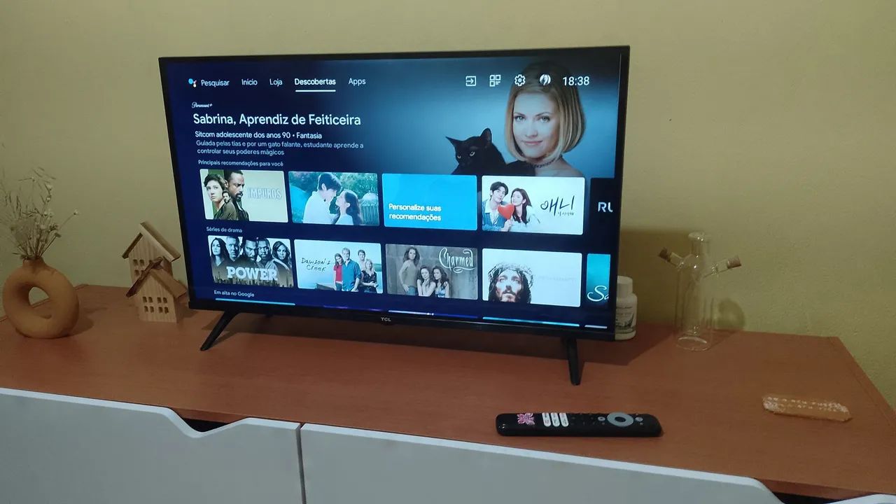 Smart TV - TCL 32 polegadas - perfeito estado - Foto 4