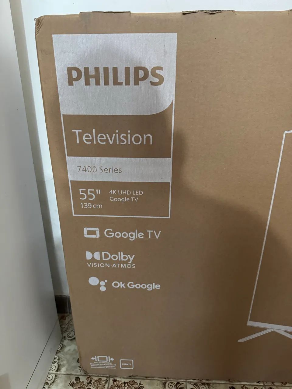 Vendo tv smart 4k 55 polegadas Philips nova na caixa 