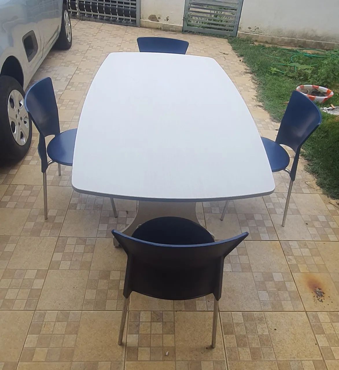 CONJUNTO MESA COM 4 CADEIRAS  - Foto 2