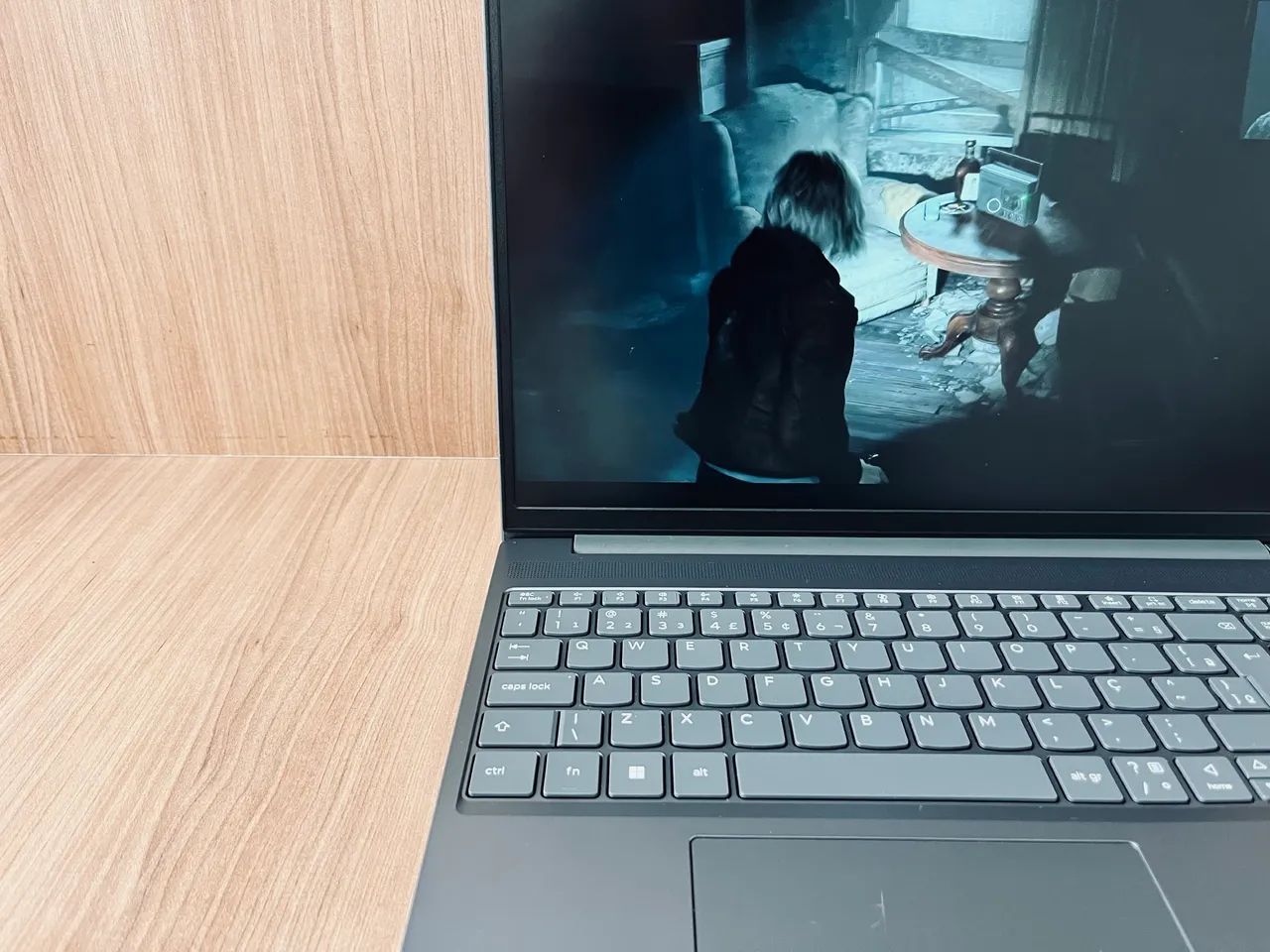 Notebook lenovo Slim 3  - Foto 6