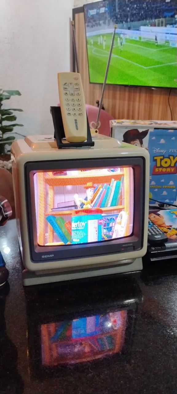Tv Semp 10 polegadas  - Foto 2
